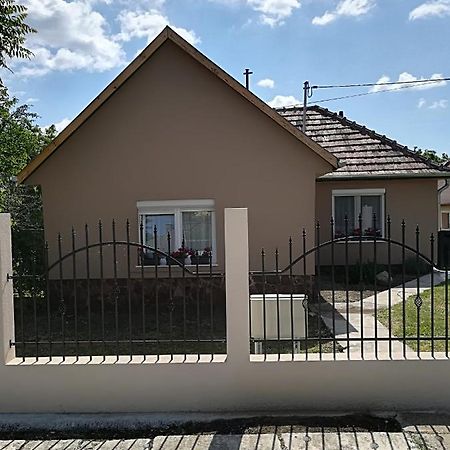 Vivien Apartman Fonyód Exteriér fotografie